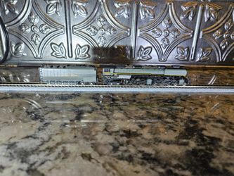 Athearn Challenger DCC w/ Sound