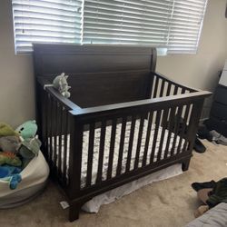 Baby Crib 
