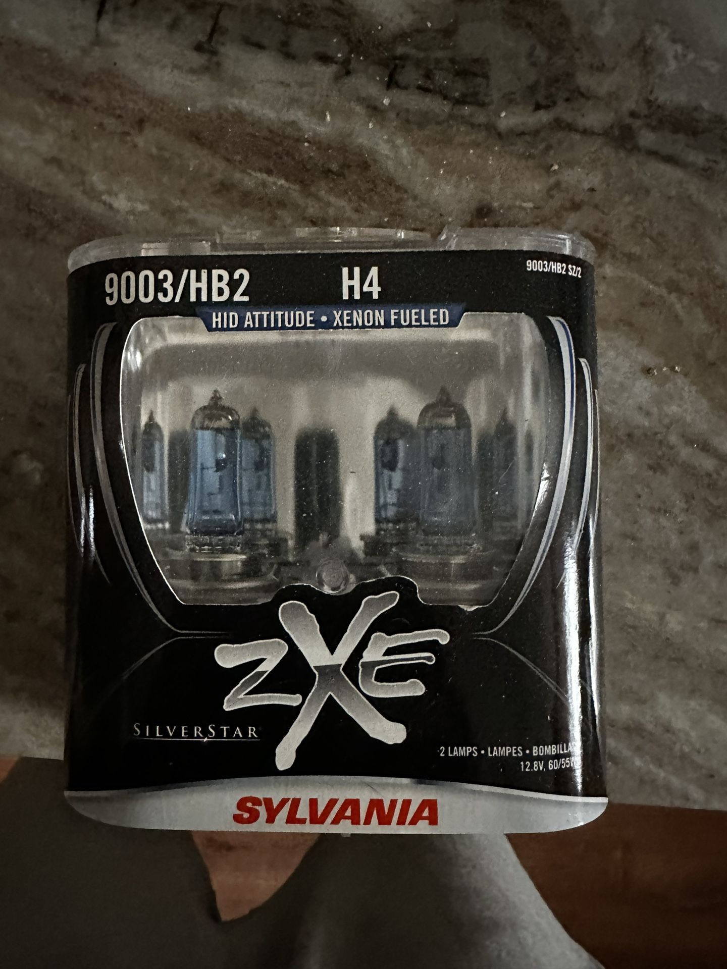 Sylvania ZXE H 4 Bulbs