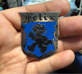 Felix the cat Chevy Dealer Accessory dash plaque 1930s 1920s 1950s 1940s 1960s 1970s