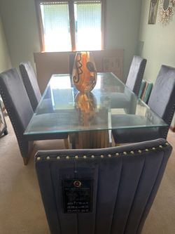 Luxury Dining Room Table Set with table and chairs