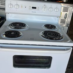 Nice Used Electri Stove 3 Months Guaranteed 507 Ming Ave My Address 