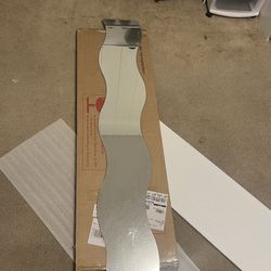 Wavy Mirror
