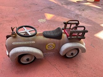 FIRE TRUCK MODEL