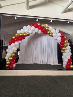 Balloon arch
