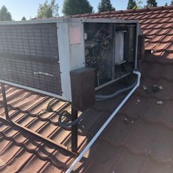 Se Hacen Trabajos De Aire Acondicionado 100% Garantizado Buen Precio 