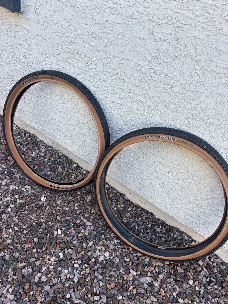 29 Inches Mountain bike tires 29 inch for Sale in Tucson, AZ - OfferUp