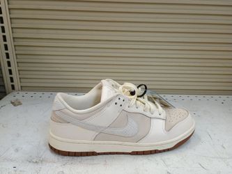 Exclusive Dunks