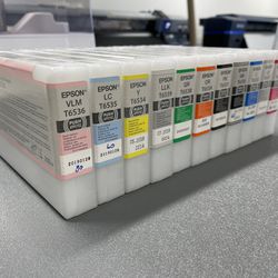Epson Inks Full Set / Each One Is 50$ 
