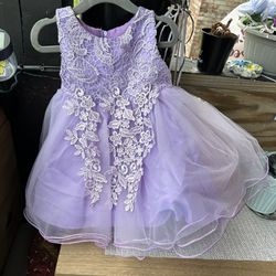 Beautiful 1st Birthday Dress $15