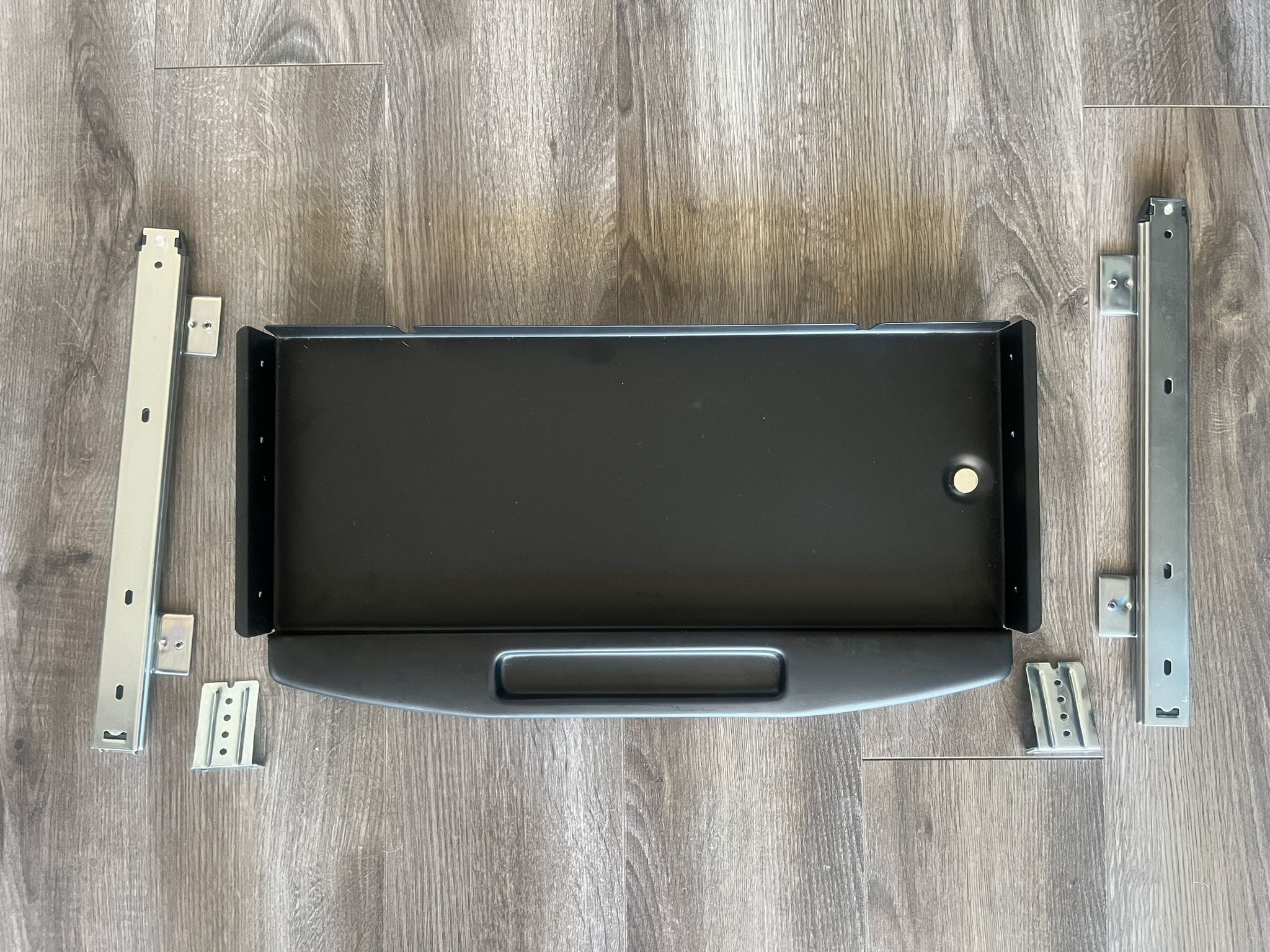 Black Keyboard and Mouse Tray