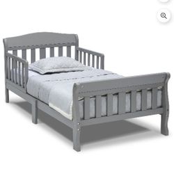 Toddler Bed 