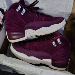 Jordan Retro 12 Gb 4y