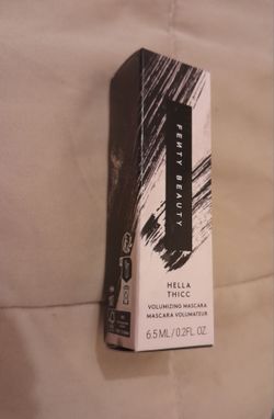 Fenty Beauty Hella Thicc Volumizing Mascara