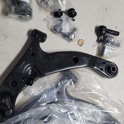 1996----2002 Toyota Corolla / Chevy prism 10 piece front suspension rebuild kit