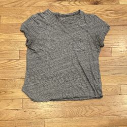 Madewell Women’s Gray Pocket T-Shirt  Size Large  