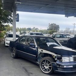 1994 Lexus LS 400