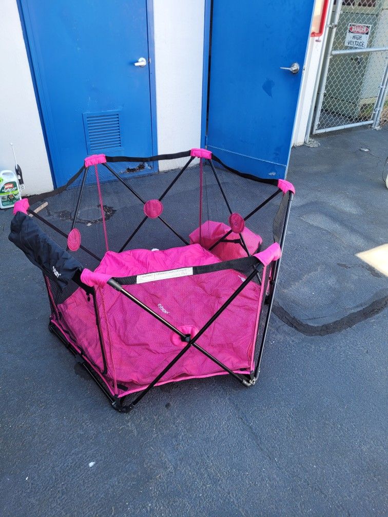 Pink Hexagon Play Pen