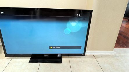 Sony KDL-55EX723 55-inch LED TV with original Sony RM-YD059 remote — Used