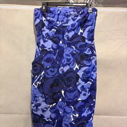 Petite Strapless Blue Floral Dress With Pockets 