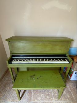 Vintage Piano
