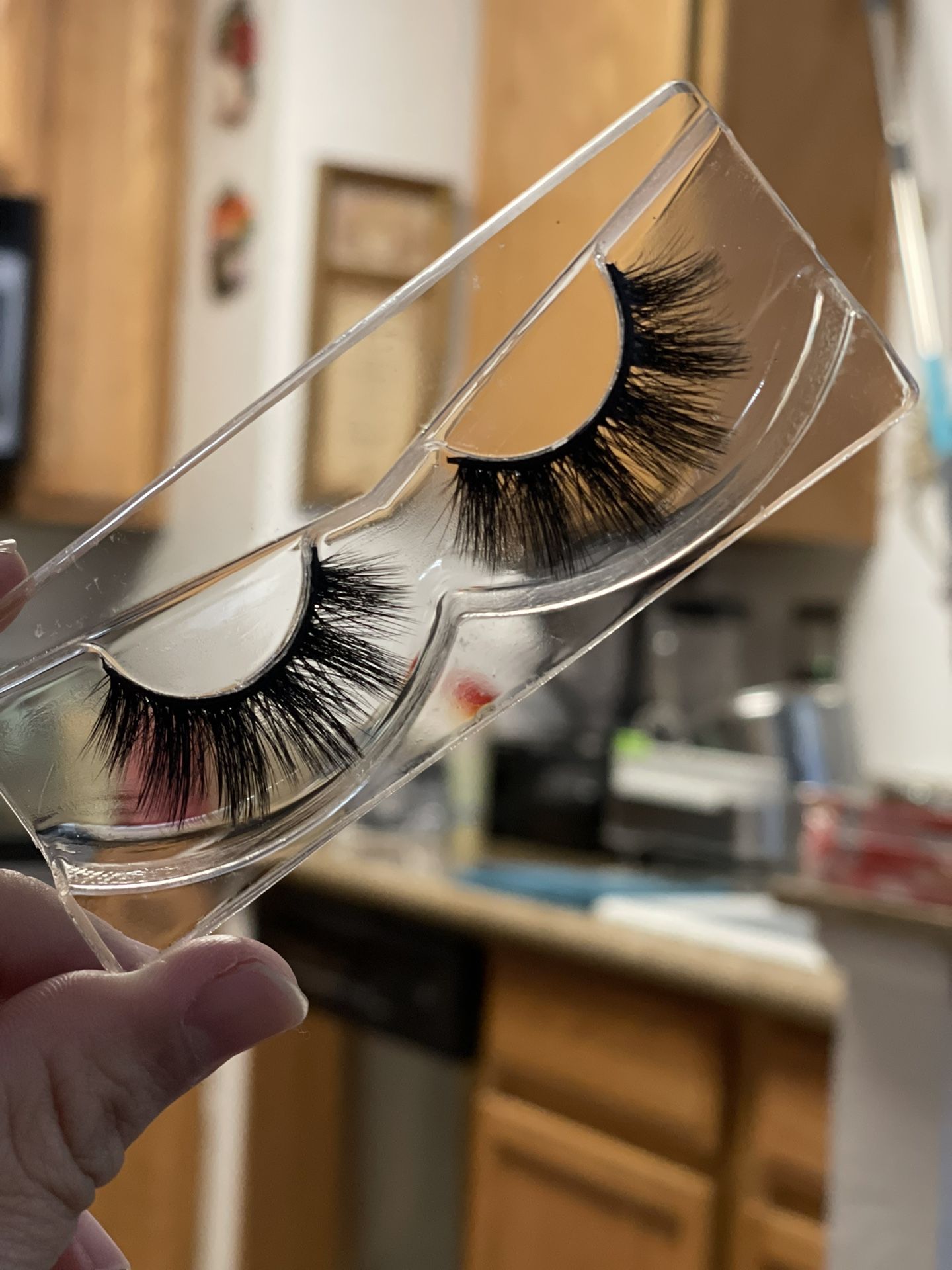 Eyelashes 