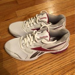 Reebok Women’s Size 7 Shoes