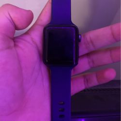 Apple Watch Series 3 ( Look At Description)