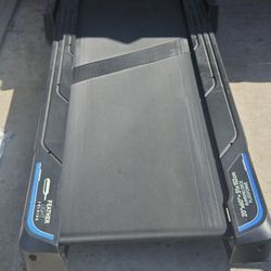 Horizon Fitness

7.0 AT Treadmill