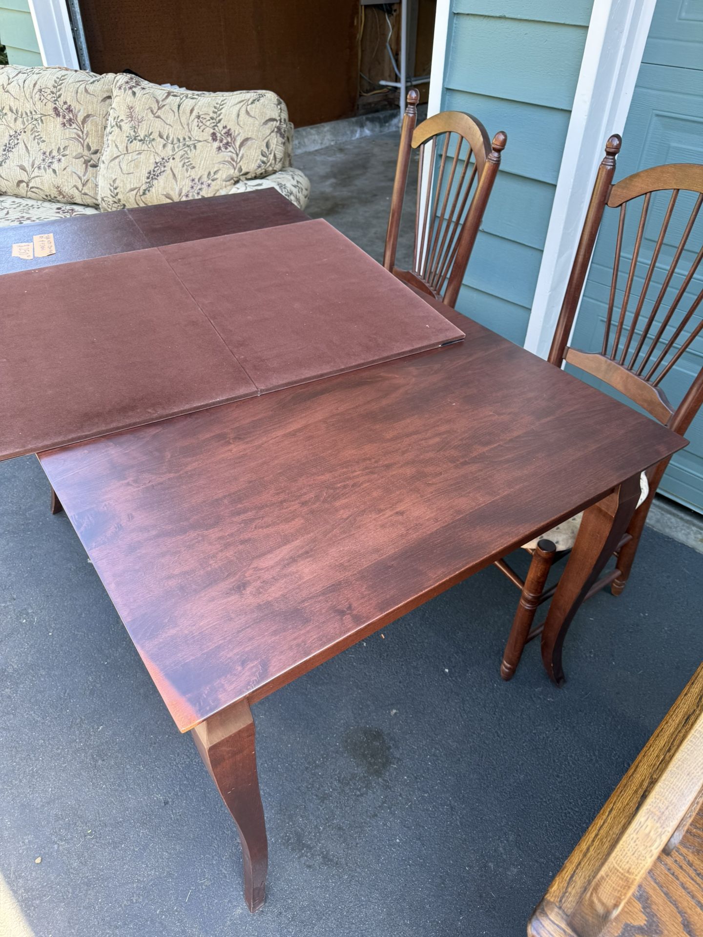 Dining Table With 4 Chairs
