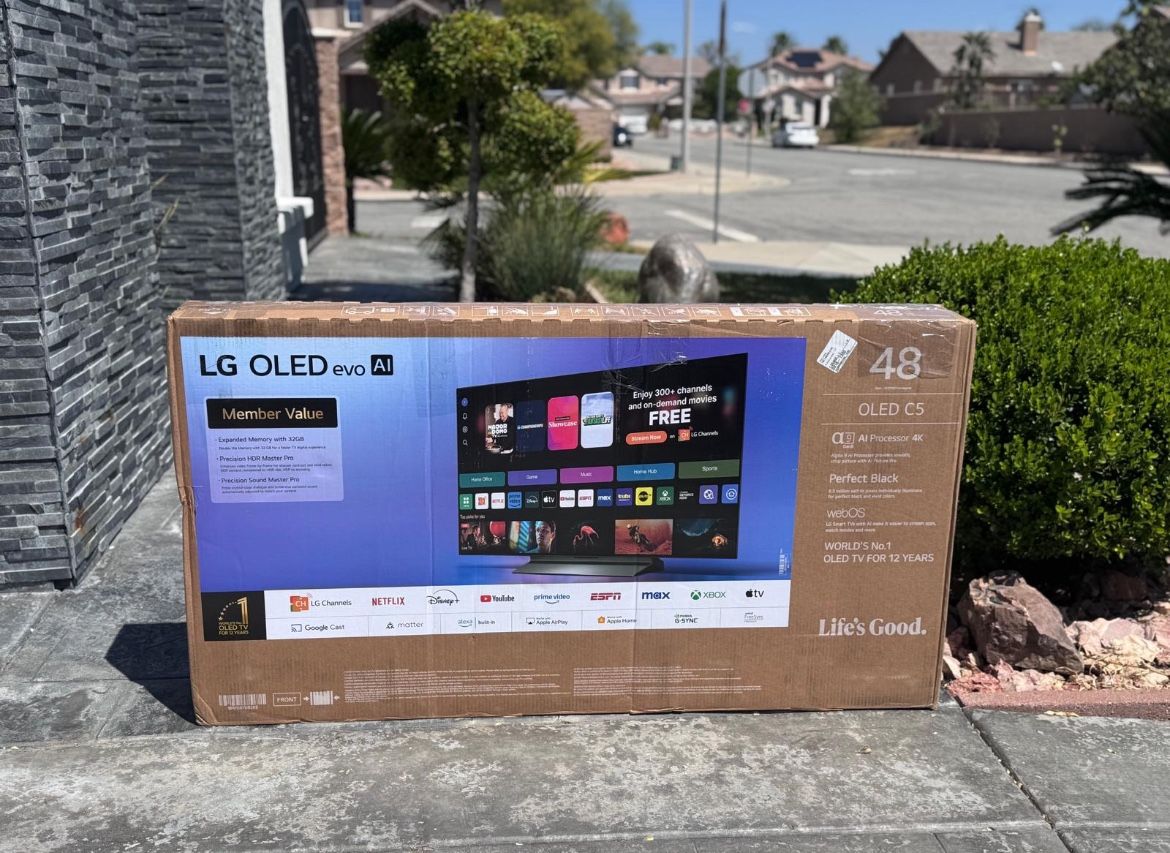 48C5 48” Lg smart 4k oled hdr tv