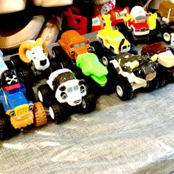 14pcs MONSTER 👺 🛻TRUCK COLLECTIBLES (great SHAPE & CONDITION:10/10)