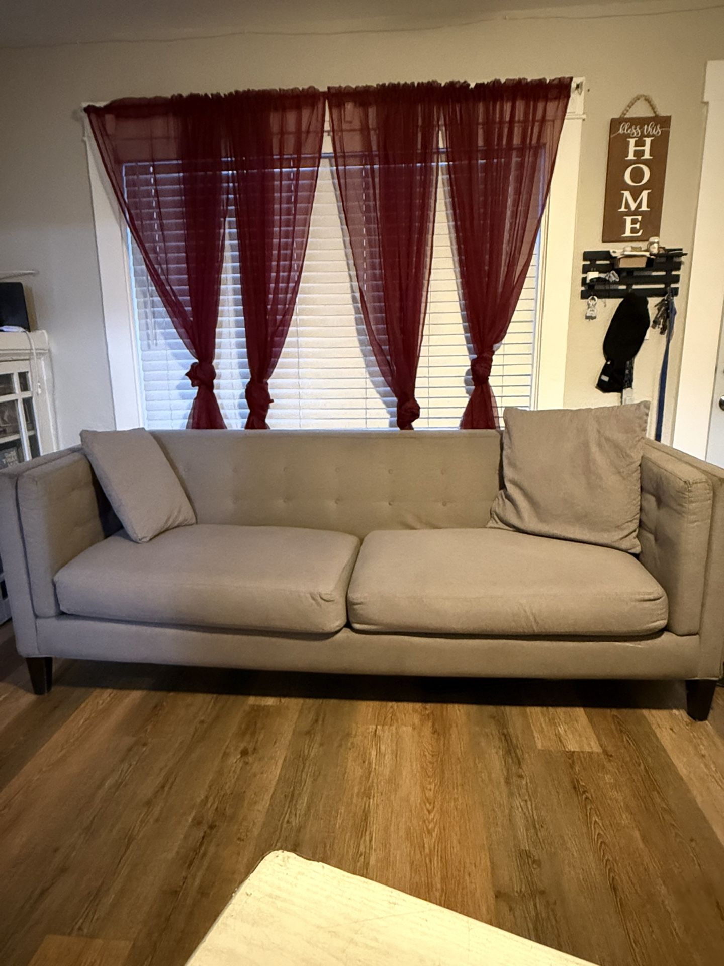 Free couch 