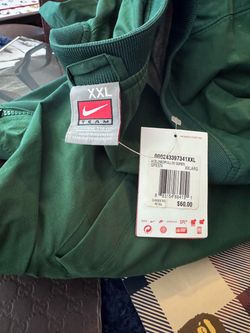 Nike pull over
