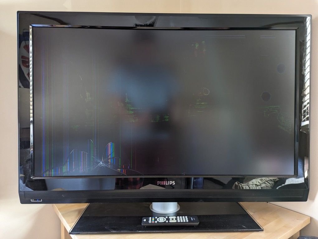 Phillips 42" Flat HDTV (For Parts)