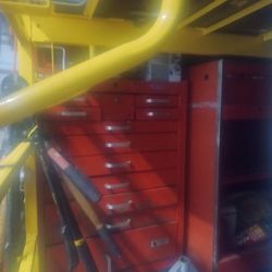 10 ×15 Storage Room Full Of Tools Of All Kinds