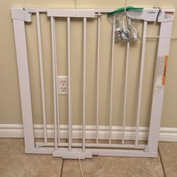 Cumbor Baby Gate 