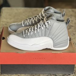 Air Jordan 12 Retro