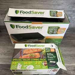 Food Saver FM2100 Vacuum Sealer Machine - And Rolls / Bags