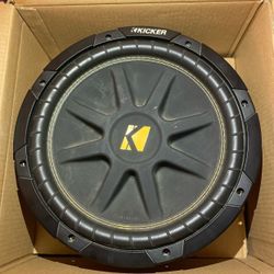 Kicker 12’s Comp 4 Ohm 