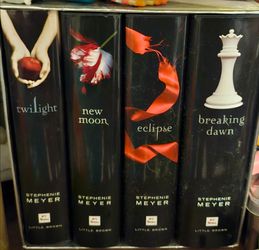 Twilight saga 4 book series