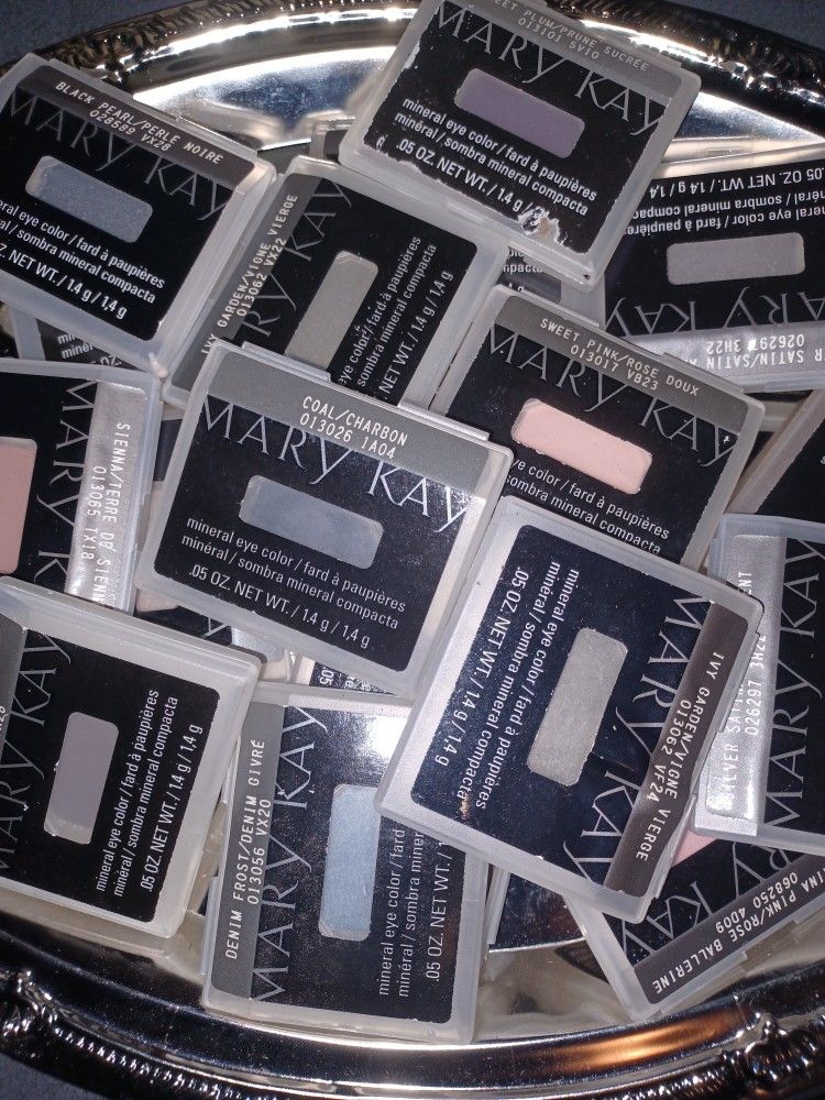 Marykay Eye Color  Make A Offer