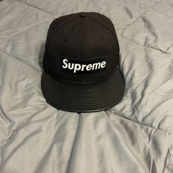Supreme Hat
