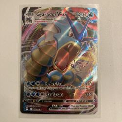 Pokemon Gyrados VMax Card