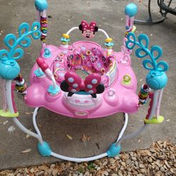 Minnie Mouse Bouncer