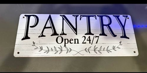 Pantry sign brand new