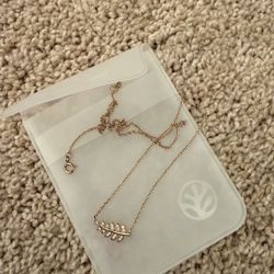 Leaf Necklace 