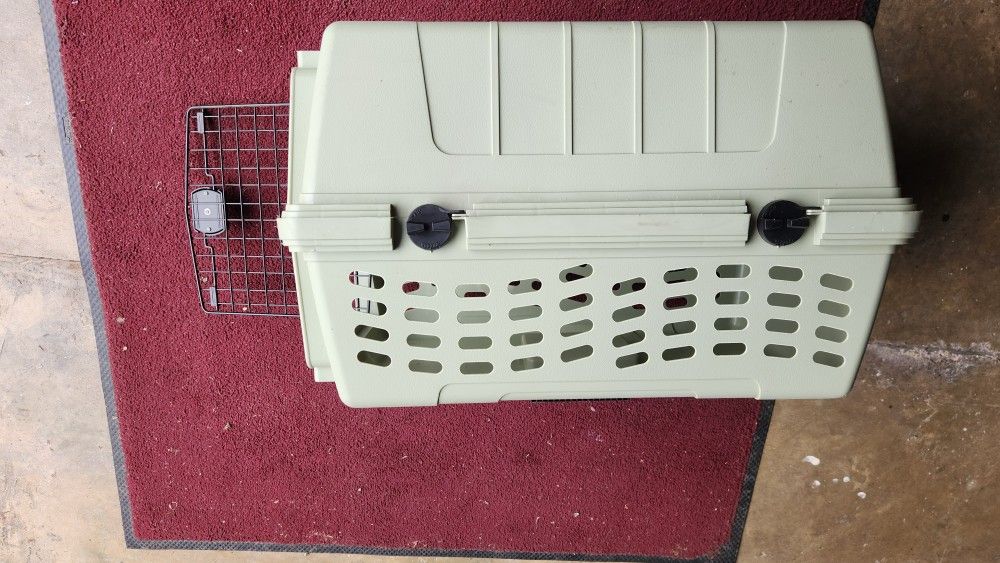 Petmate Deluxe Vari Kennel Pet Carrier