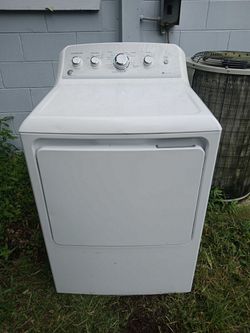GE White Front-Load Clothes Dryer