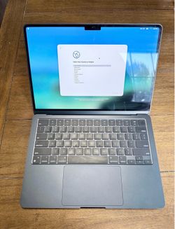 MacBook Air M2